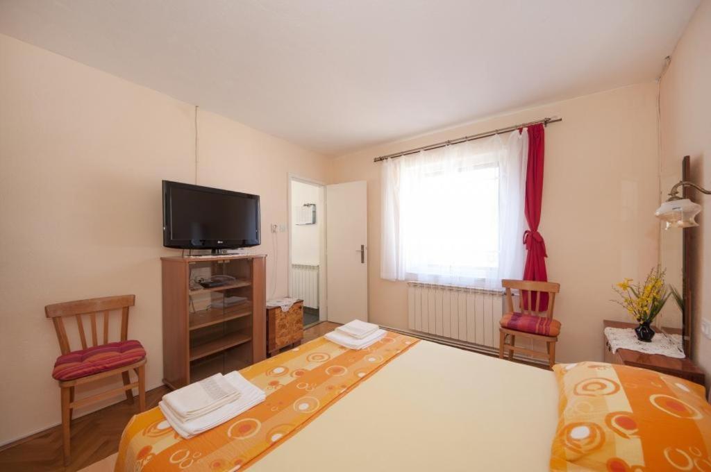 Apartments Gorana Splitska Room photo